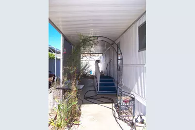 575 S Lyon #125, Hemet, CA 92543 - Photo 5