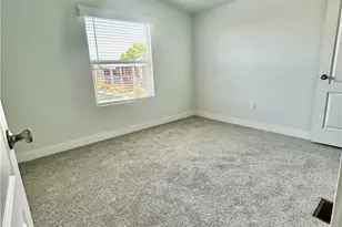 2205 W Acacia Ave, Hemet, CA 92545 - Photo 7