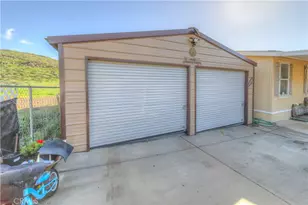 32986 Grand Ave, Winchester, CA 92596 - Photo 25