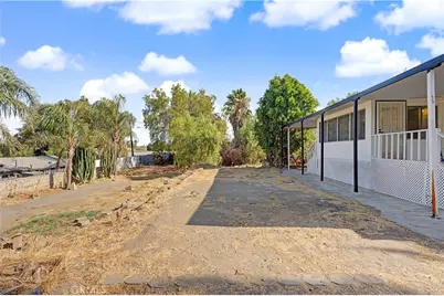 18580 Decker, Perris, CA 92570 - Photo 27