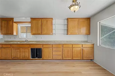 18580 Decker, Perris, CA 92570 - Photo 5