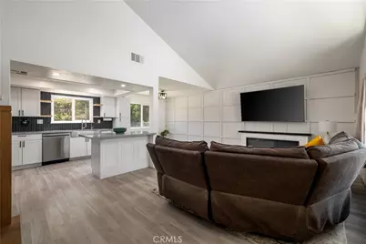 24218 Canyon Lake, Canyon Lake, CA 92587 - Photo 7