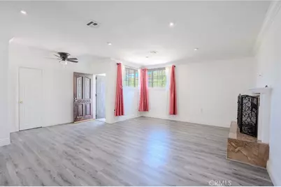 7826 Arnett Street, Downey, CA 90241 - Photo 9