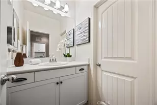 31481 Darlington Oak Dr, Winchester, CA 92596 - Photo 13