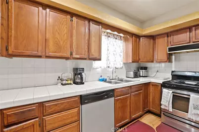 3129 W Olinda, Anaheim, CA 92804 - Photo 13
