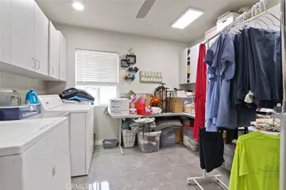 3129 W Olinda, Anaheim, CA 92804 - Photo 17