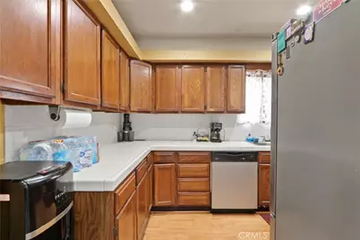 3129 W Olinda, Anaheim, CA 92804 - Photo 11