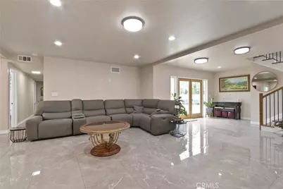 3129 W Olinda, Anaheim, CA 92804 - Photo 5