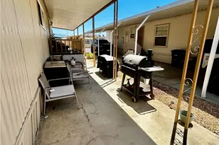 2205 W Acacia Ave, Hemet, CA 92545 - Photo 19