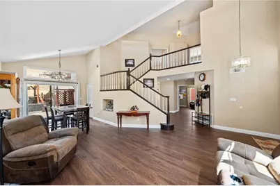 40661 Symeron Way, Murrieta, CA 92562 - Photo 9