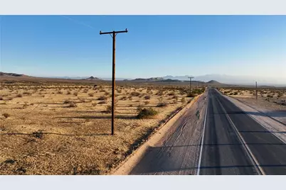 4 Stoddard Wells Road, Apple Valley, CA 92307 - Photo 11
