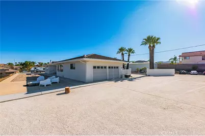 22475 Loch Lomond Drive, Canyon Lake, CA 92587 - Photo 43