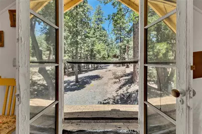 25030 Marion Ridge Drive, Idyllwild, CA 92549 - Photo 37