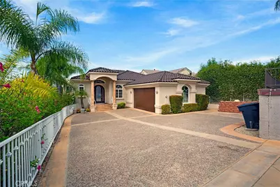 22330 Village Way, Canyon Lake, CA 92587 - Photo 13