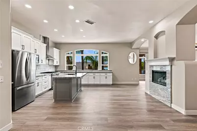 22330 Village Way, Canyon Lake, CA 92587 - Photo 17