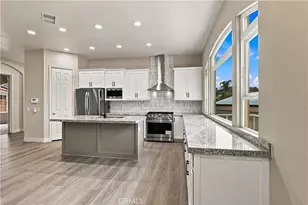 22330 Village Way, Canyon Lake, CA 92587 - Photo 19