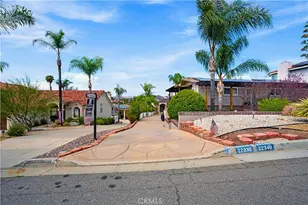 22330 Village Way, Canyon Lake, CA 92587 - Photo 11
