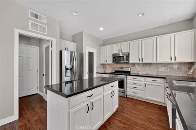 39305 Eternity Lane, Murrieta, CA 92563 - Photo 11