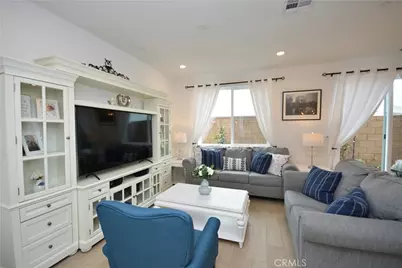 31385 Lolite Drive, Winchester, CA 92596 - Photo 11