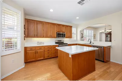 30102 Iron Horse, Murrieta, CA 92563 - Photo 9