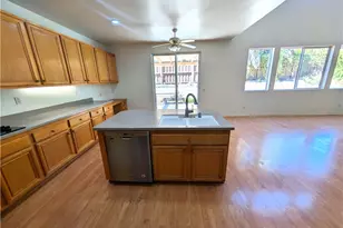 29562 Troon Ct, Murrieta, CA 92563 - Photo 9