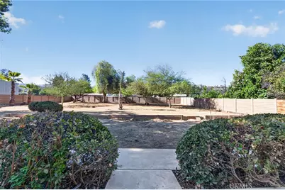 40775 Nicole Court, Hemet, CA 92544 - Photo 37