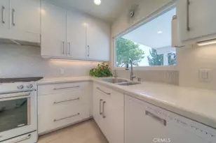 890 W 21st St, Upland, CA 91784 - Photo 23