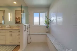 890 W 21st St, Upland, CA 91784 - Photo 37