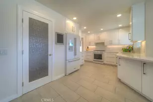 890 W 21st St, Upland, CA 91784 - Photo 5