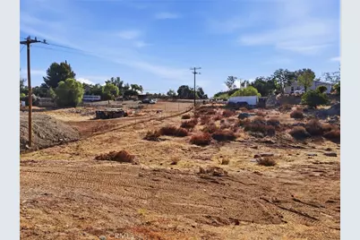 26660 Robert, Perris, CA 92570 - Photo 19