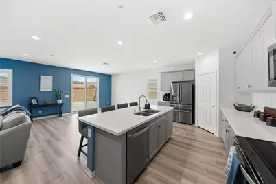27204 Oncore, Menifee, CA 92585 - Photo 13