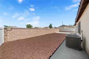 27204 Oncore, Menifee, CA 92585 - Photo 37