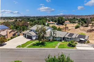 15366 Cayuse Ct, Riverside, CA 92506 - Photo 9