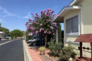 1300 W Menlo Ave, Hemet, CA 92543 - Photo 3