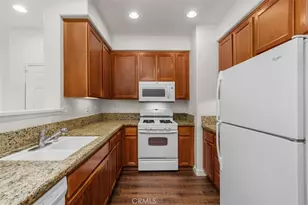 41737 Ridgewalk St, Murrieta, CA 92562 - Photo 11