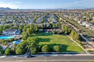 38931 Huddlestone Ct, Murrieta, CA 92563 - Photo 23