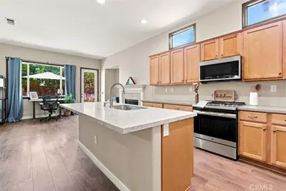 38931 Huddlestone Court, Murrieta, CA 92563 - Photo 7