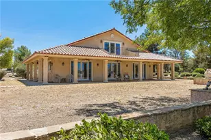 41810 Lakefront Dr, Aguanga, CA 92536 - Photo 3
