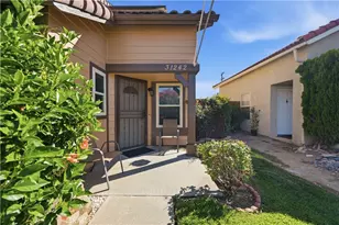 31242 Comotilo Ct, Temecula, CA 92592 - Photo 5