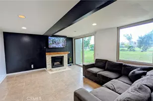 29272 Via Frontera, Murrieta, CA 92563 - Photo 7