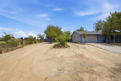 41434 E 156th, Lake Los Angeles, CA 93535 - Photo 3
