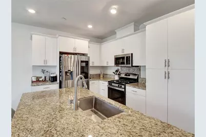 2497 Gunner Ridge, Rialto, CA 92377 - Photo 11