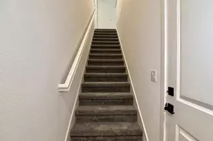 16008 Jamie Ln, Fontana, CA 92336 - Photo 9