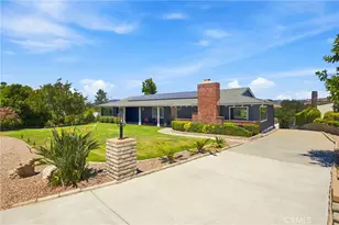 1019 Riverview Dr, Fallbrook, CA 92028 - Photo 3