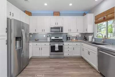 28166 Glenside Court, Menifee, CA 92584 - Photo 11