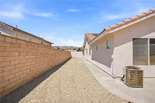 33545 Wildflower, Yucaipa, CA 92399 - Photo 25