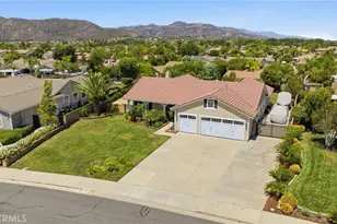 42058 Wagon Wheel Ln, Murrieta, CA 92562 - Photo 1