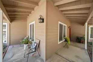 720 Carnation Ln, Fallbrook, CA 92028 - Photo 3