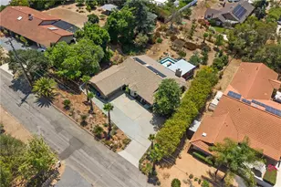 720 Carnation Ln, Fallbrook, CA 92028 - Photo 43