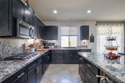 1705 Beacon Court, San Jacinto, CA 92582 - Photo 9